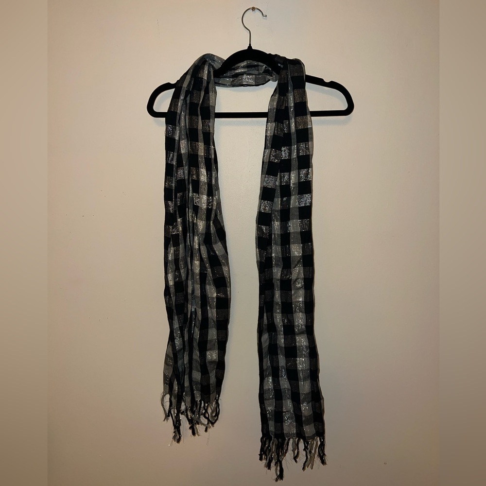 Black and White Plaid Scarf